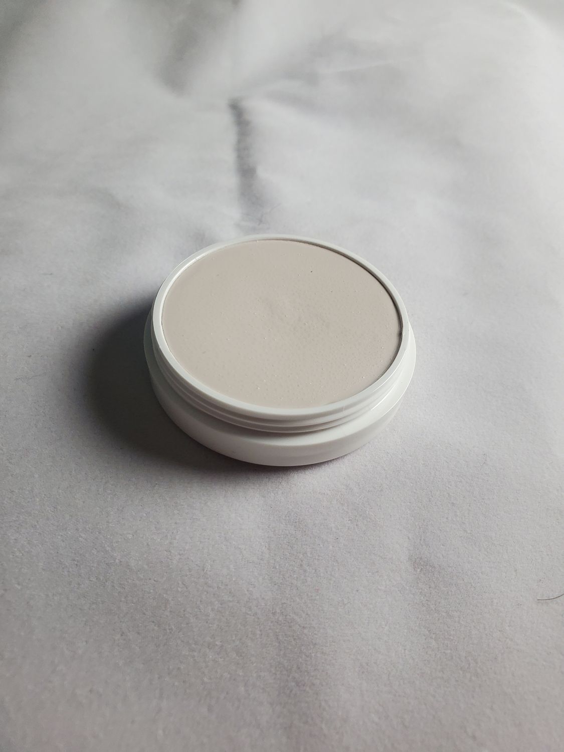 Ben Nye Single Cremes 0.5 oz, Colour: Porcelain