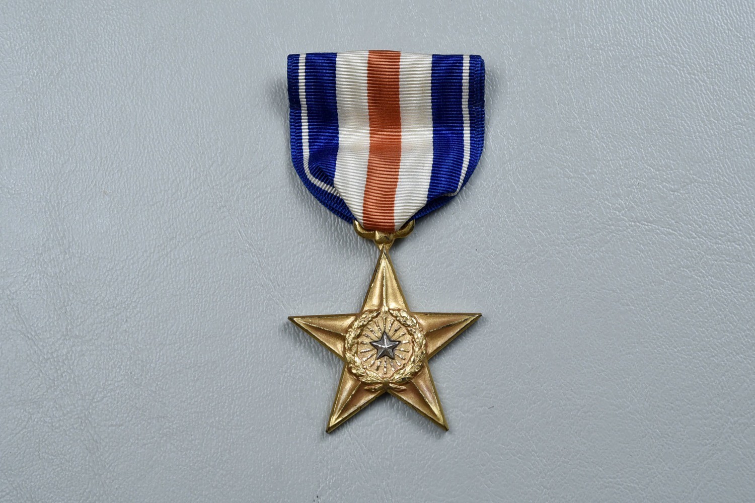 WWII U.S. SILVER STAR MEDAL – THIN PLANCHET