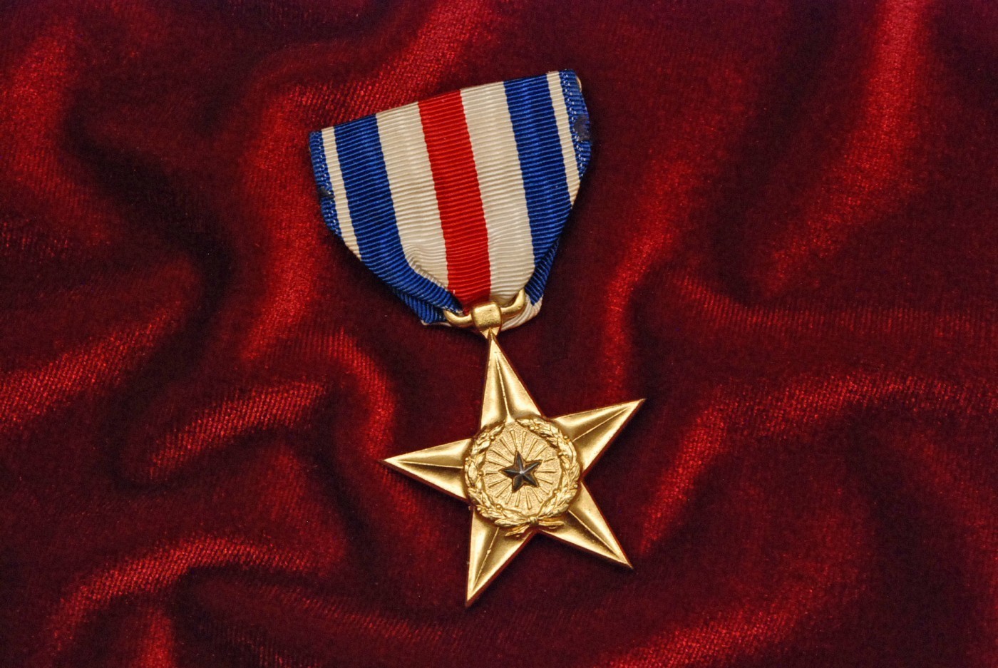 WWII U.S. SILVER STAR MEDAL