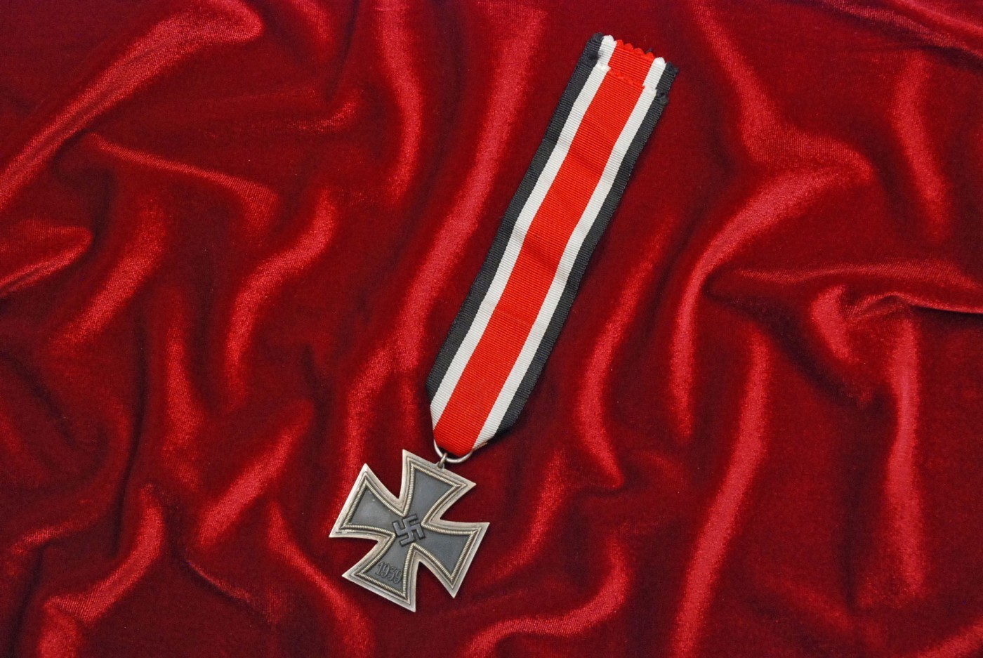 WWII GERMAN 1939 IRON CROSS 2nd CLASS - MARKED &quot;25&quot; ON LONG RIBBON