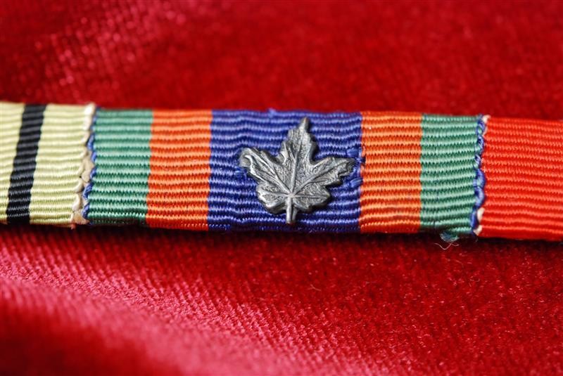 WORLD WAR II CANADIAN 4 PLACE RIBBON BAR