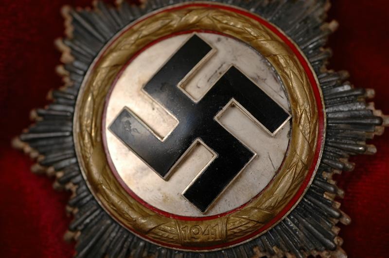 WWII GERMAN CROSS IN GOLD MARKED “1” BY DESCHLER - EXTREMELY FINE!