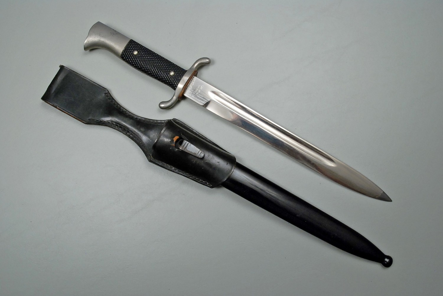 WWII GERMAN FIREMAN&#39;S BAYONET BY CARL HENKE - BIELEFELD w/LEATHER FROG