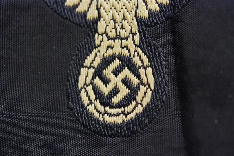 WWII GERMAN SS EM SLEEVE EAGLE TAN ON BLACK – MINT!