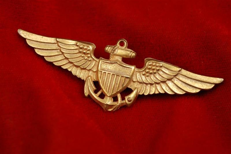 WWII U.S. NAVY/MARINE CORPS PILOT&#39;S WING BY VANGUARD, NY