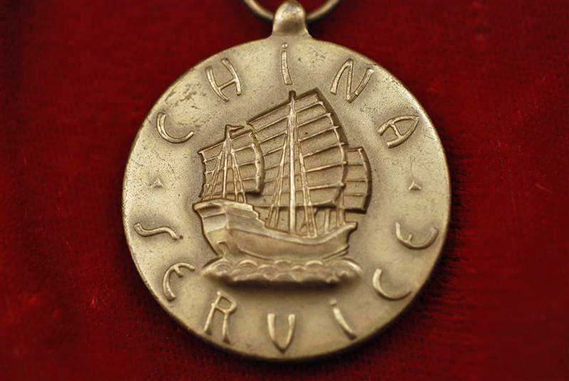 U.S. WORLD WAR II MARINE CORPS CHINA SERVICE MEDAL
