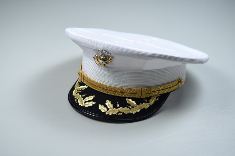 VIETNAM WAR U.S. MARINE CORPS OFFICER DRESS BLUE WHITE VISOR HAT VIETNAM WAR U.S. MARINE CORPS OFFICER DRESS BLUE WHITE VISOR HAT