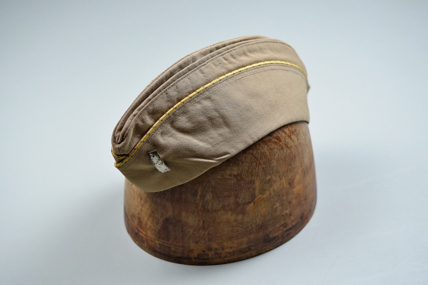 WWII U.S. ARMY WAC OFFICERS OVERSEAS CAP w/1st LIEUTENANT BAR - NAMED