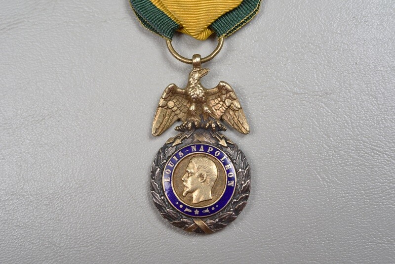 FRENCH 2nd EMPIRE CRIMEAN WAR MEDAILLE MILITAIRE ON ORIGINAL RIBBON