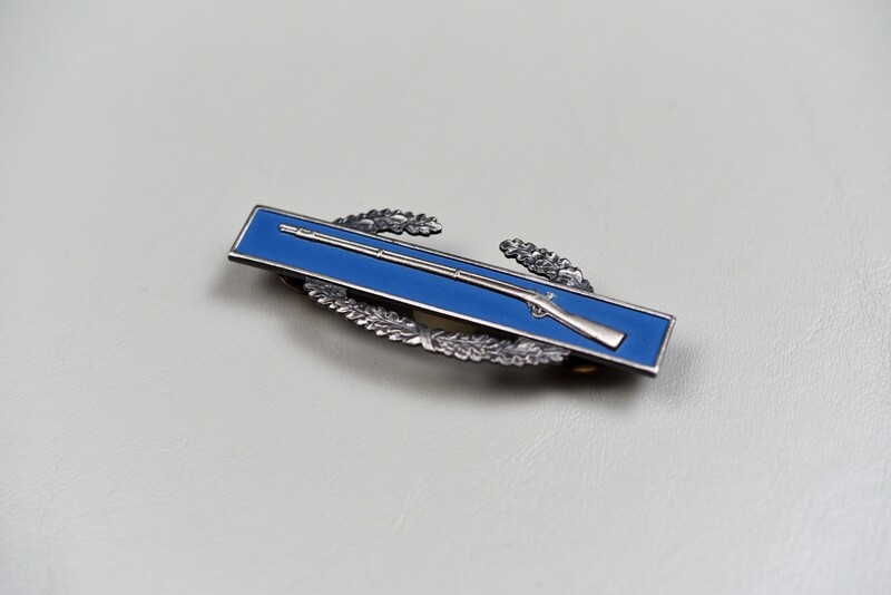 VIETNAM WAR COMBAT INFANTRY BADGE BY ANITAYA BROS. ATTLEBORO VIETNAM WAR COMBAT INFANTRY BADGE BY ANITAYA BROS. ATTLEBORO