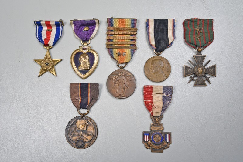WWI U.S. SILVER STAR/PURPLE HEART GROUP TO 1st SGT. WILBER A. LEE, 1st DIVISION