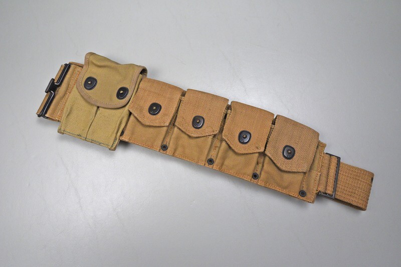 WWI U.S. MODEL 1918 MOUNTED CARTRIDGE BELT w/.45 CLIP POUCH - NEAR MINT