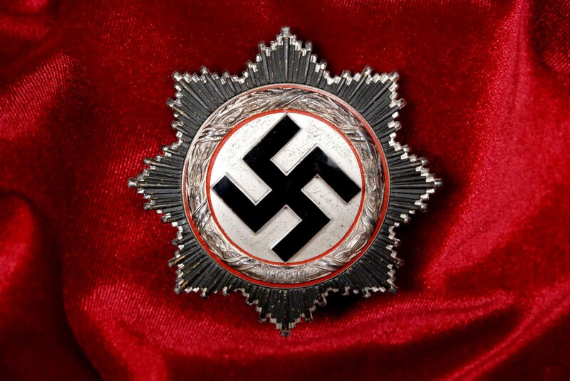 WWII GERMAN CROSS IN SILVER MARKED "20" FOR ZIMMERMANN