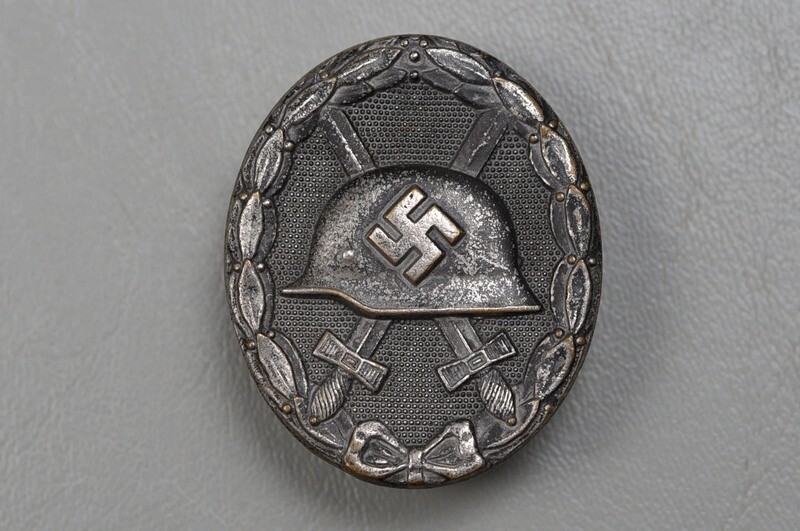 WWII GERMAN MODEL 1939 SILVER WOUND BADGE