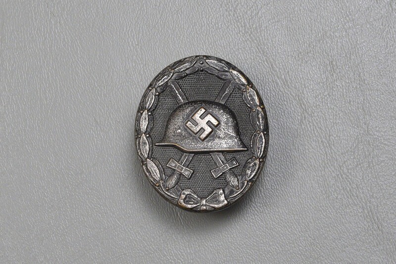 WWII GERMAN MODEL 1939 SILVER WOUND BADGE