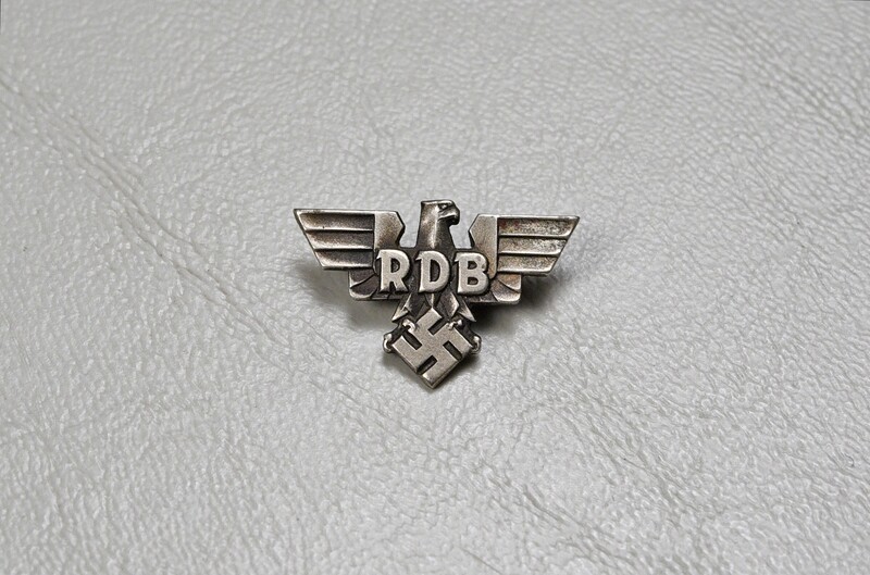 WWII GERMAN CIVIL SERVANTS LEAGUE MEMBERSHIP BADGE - MARKED