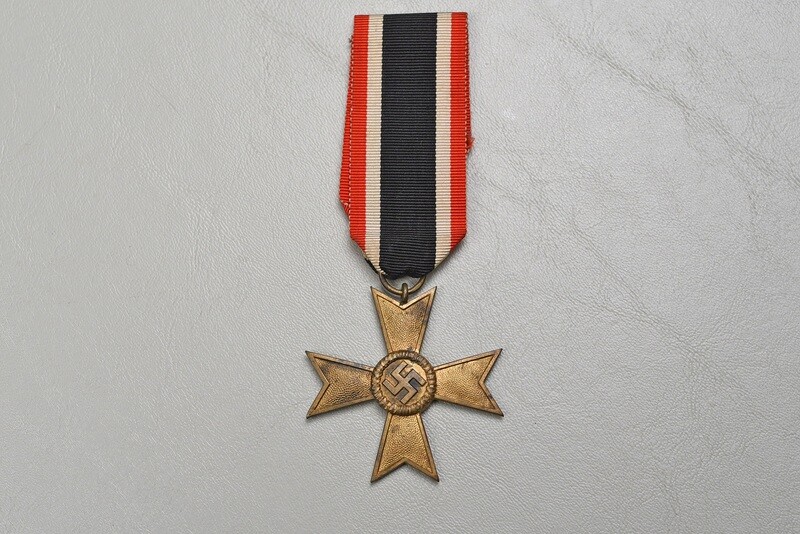 WWII GERMAN 1939 WAR SERVICE CROSS 2nd CLASS