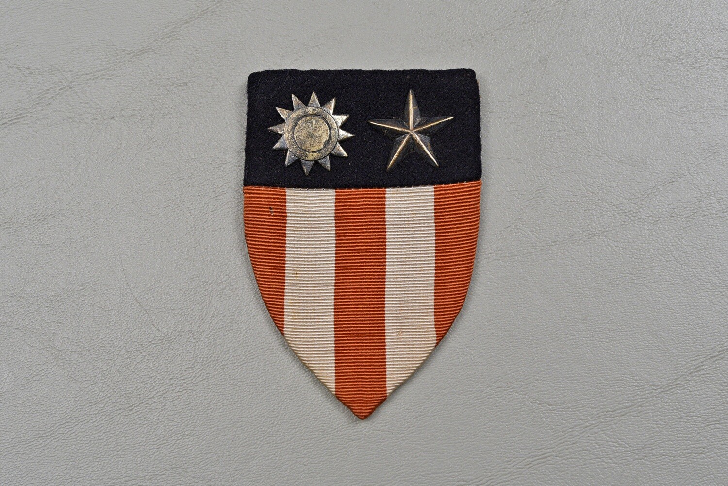 WWII U.S. CHINA, BURMA, INDIA SHOULDER PATCH w/SILVER METAL SUN &amp; STAR – THEATER MADE