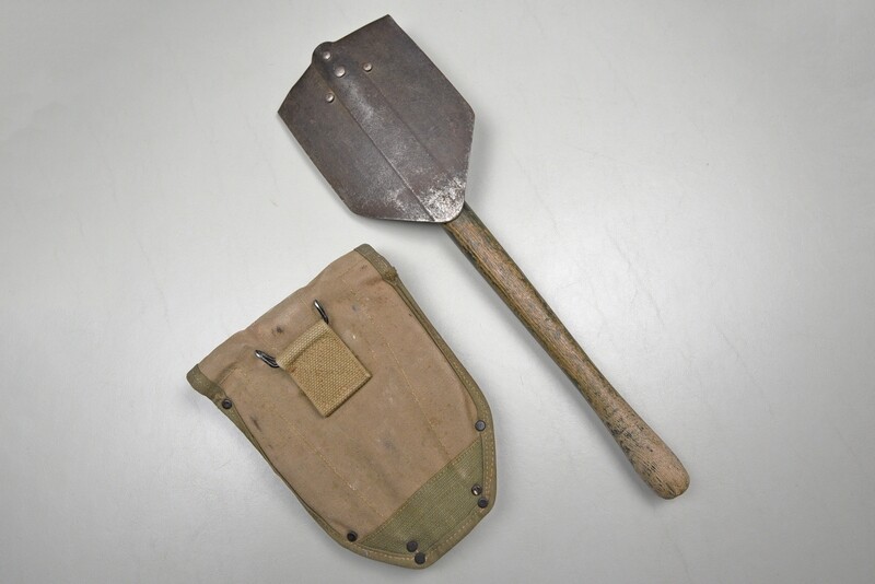 WWII U.S. M43 ENTRENCHING TOOL & CARRIER - SCARCE FIRST YEAR 1943 DATE
