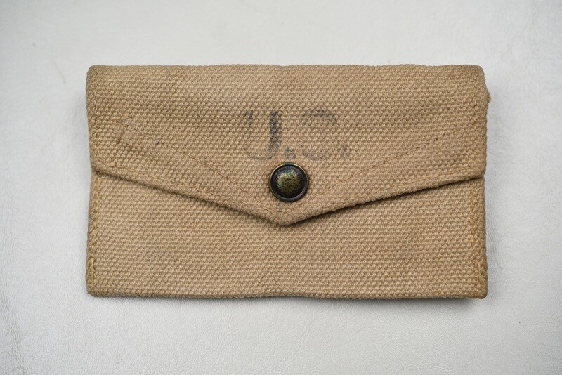 WWII U.S. M1924 FIRST AID BANDAGE CARRIER - BRITISH MADE