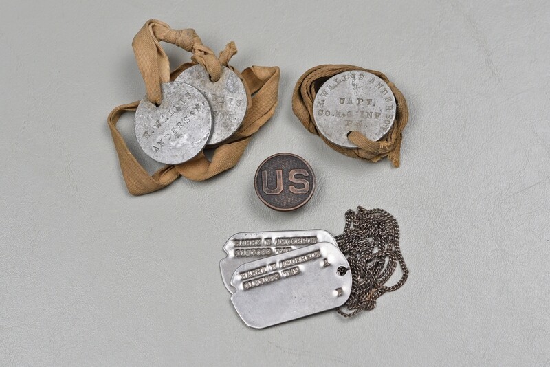 – WWI/WWII U.S. INSIGNIA GROUP OF COL. H. WALLACE ANDERSON - CO 1111th COMBAT ENGINEER GROUP