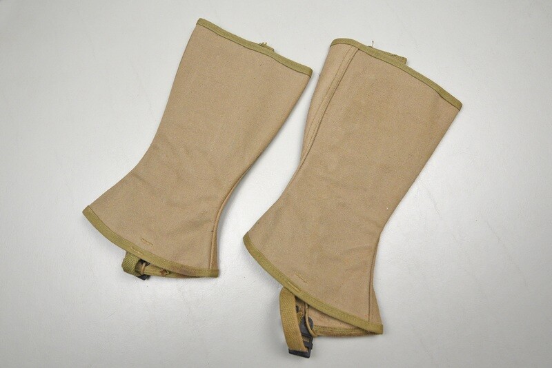 WWII U.S. MODEL 1938 DISMOUNTED LEGGINGS DATED 1942 - NEAR MINT, MATCHED SET