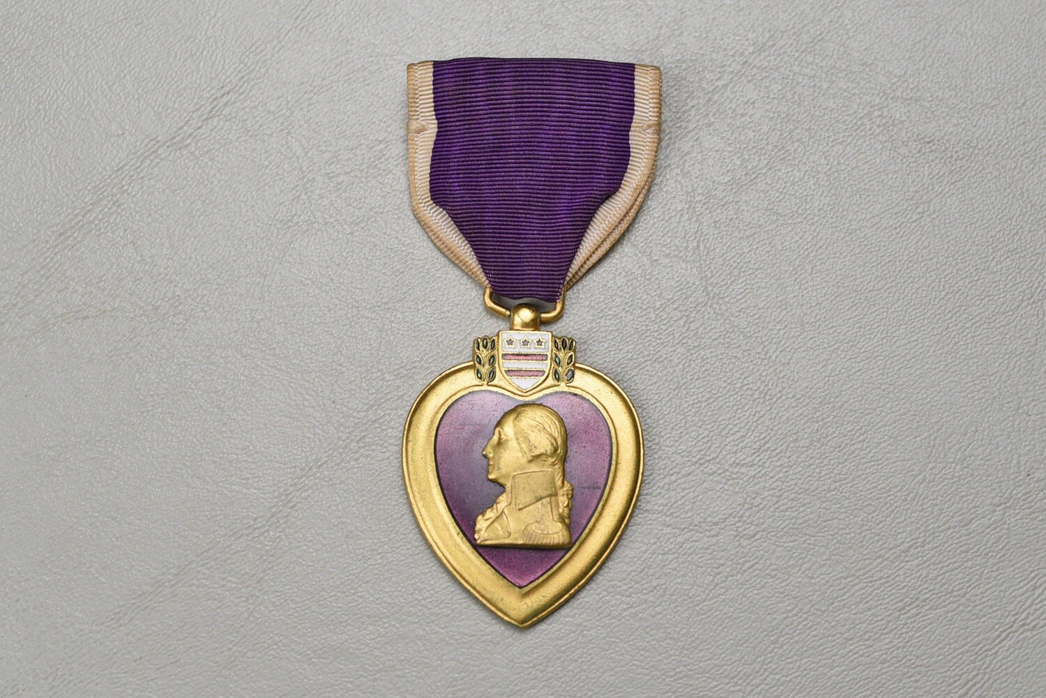 WWII U.S. PURPLE HEART MEDAL – NUMBERED