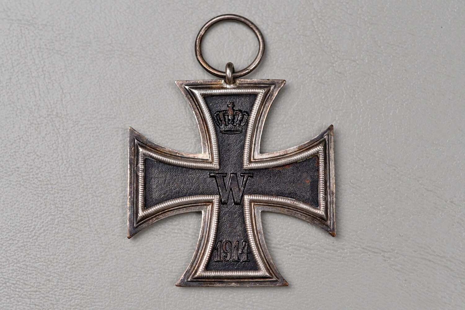WWI GERMAN 1914 IRON CROSS 2nd CLASS w/STIPPLED CENTER
