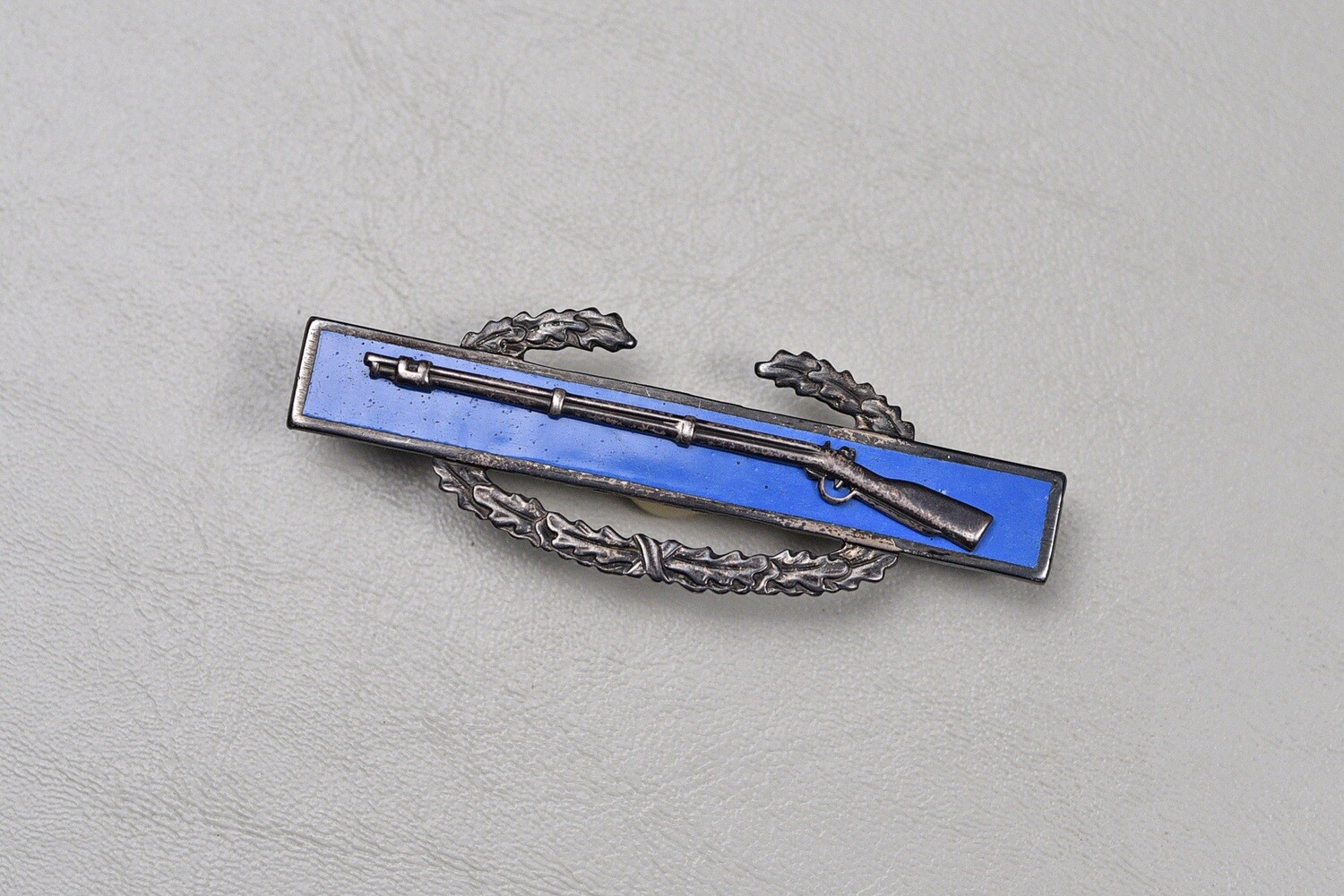 WWII U.S. COMBAT INFANTRY BADGE w/APPLIED MUSKET BY MEYER, NY - STERLING