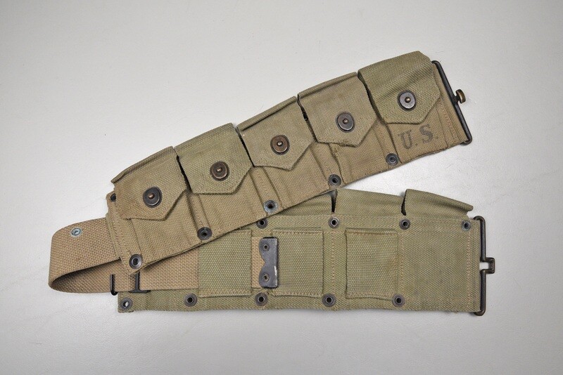 WWII U.S. MODEL 1923 10 POCKET CARTRIDGE BELT DATED 1943 - BURLINGTON MILLS INC. WWII U.S. MODEL 1923 10 POCKET CARTRIDGE BELT DATED 1943 - BURLINGTON MILLS INC.