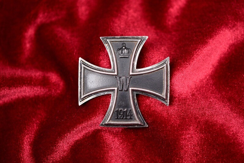 WWI GERMAN 1914 IRON CROSS 1st CLASS BY CARL DENIUS WWI GERMAN 1914 IRON CROSS 1st CLASS BY CARL DENIUS