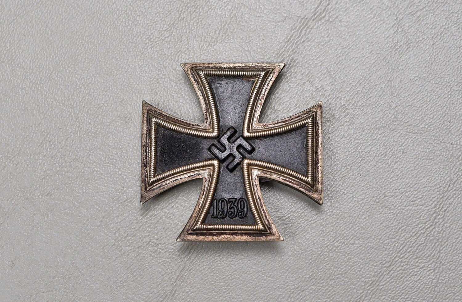 WWII GERMAN 1939 IRON CROSS 1st CLASS MARKED L/11