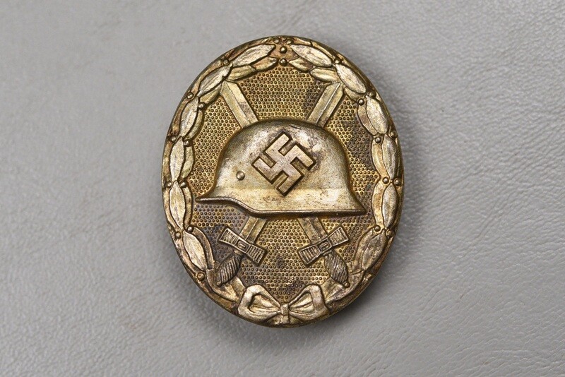 WWII GERMAN 1939 WOUND BADGE IN GOLD - w/WIDE PIN, MARKED "30