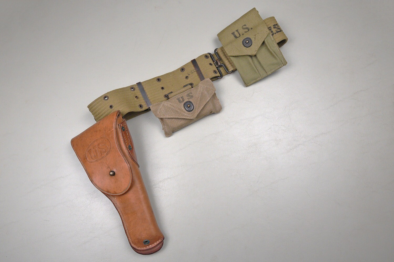 WWII U.S. M1911 HOLSTER &amp; PISTOL BELT RIG - DATED 1942
