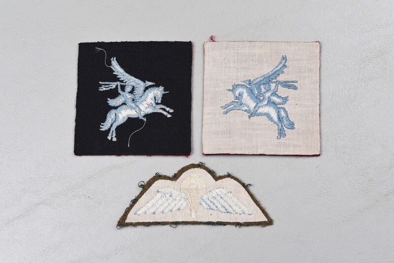 BRITISH PARATROOPER PEGASUS INSIGNIA GROUP