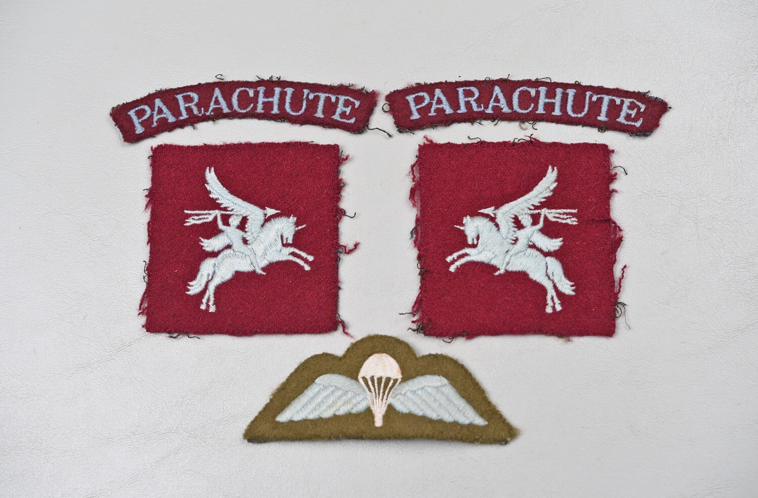 WWII BRITISH PARATROOPER PEGASUS INSIGNIA GROUP