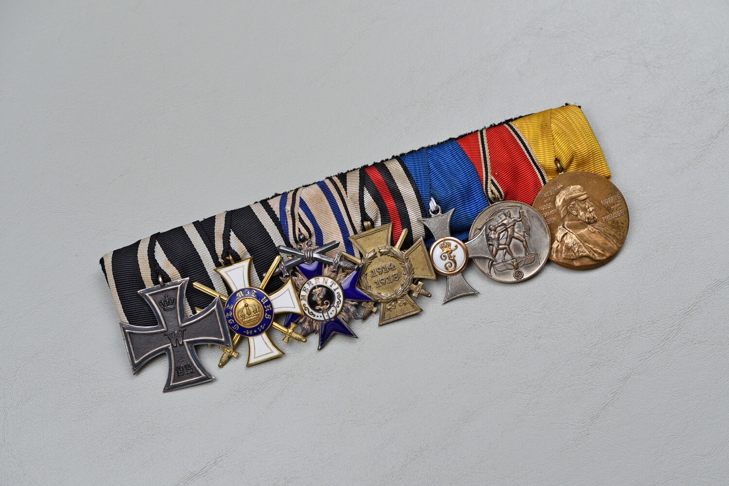 WWI GERMAN 1914 IRON CROSS 7-PLACE PARADE MOUNTED MEDAL BAR w/3 ORDERS