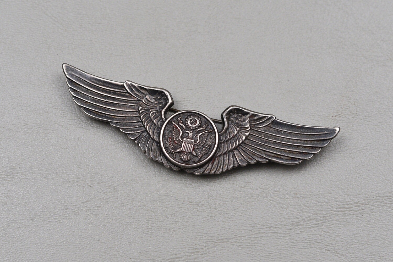 WWII U.S. AIR CREW WING - JUAREZ PATTERN, COIN SILVER