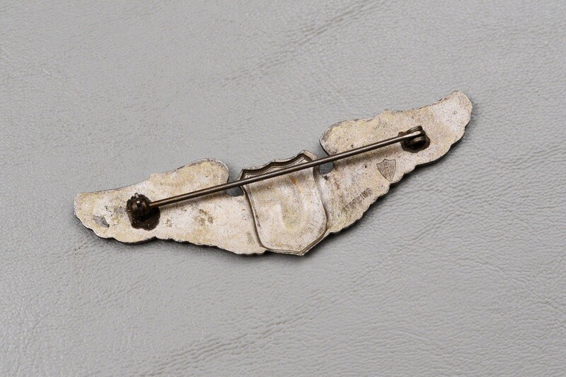WWII U.S. GLIDER PILOT WING BY MEYER, NY - STERLING