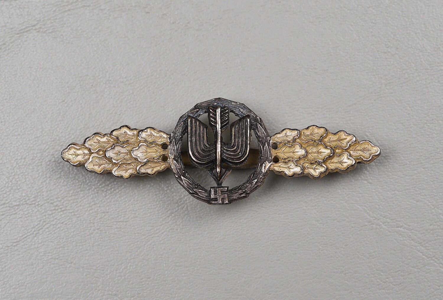 WWII GERMAN LUFTWAFFE LONG RANGE NIGHT FIGHTER CLASP IN SILVER BY BN&amp;L