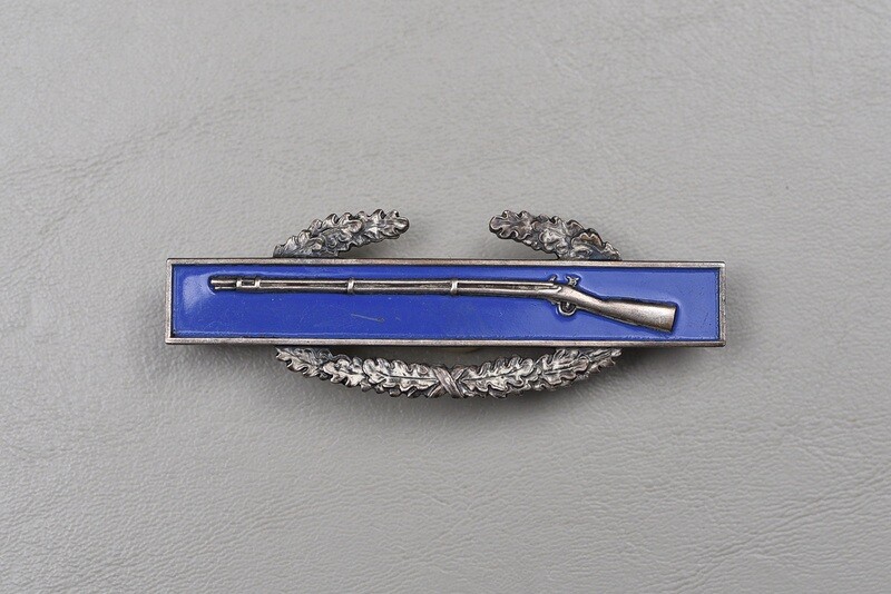 KOREAN WAR U.S. COMBAT INFANTRY BADGE BY MEYER, NY KOREAN WAR U.S. COMBAT INFANTRY BADGE BY MEYER, NY