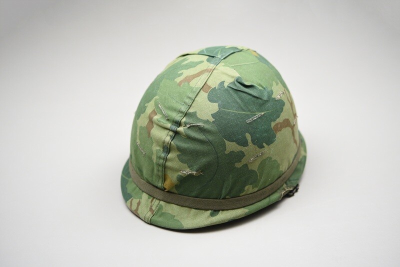 VIETNAM WAR U.S. ARMY M1 HELMET w/MITCHELL CAMOUFLAGE COVER