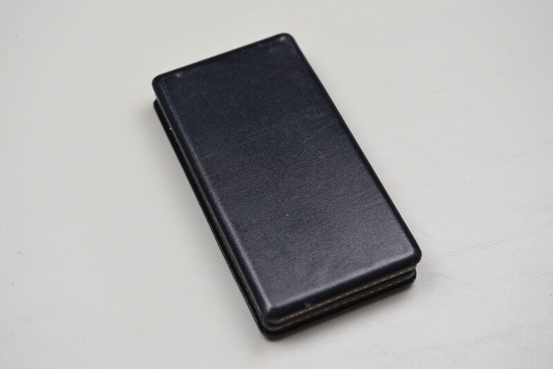 WWII U.S. ARMY SOLDIER'S MEDAL BLACK LEATHERETTE PRESENTATION CASE w/LAPEL PIN