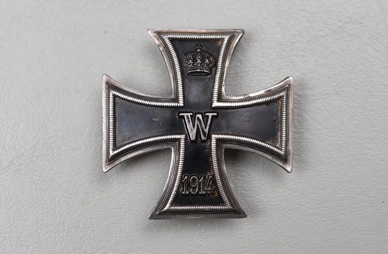 WWI GERMAN 1914 IRON CROSS 1st CLASS MARKED "950" – VAULTED