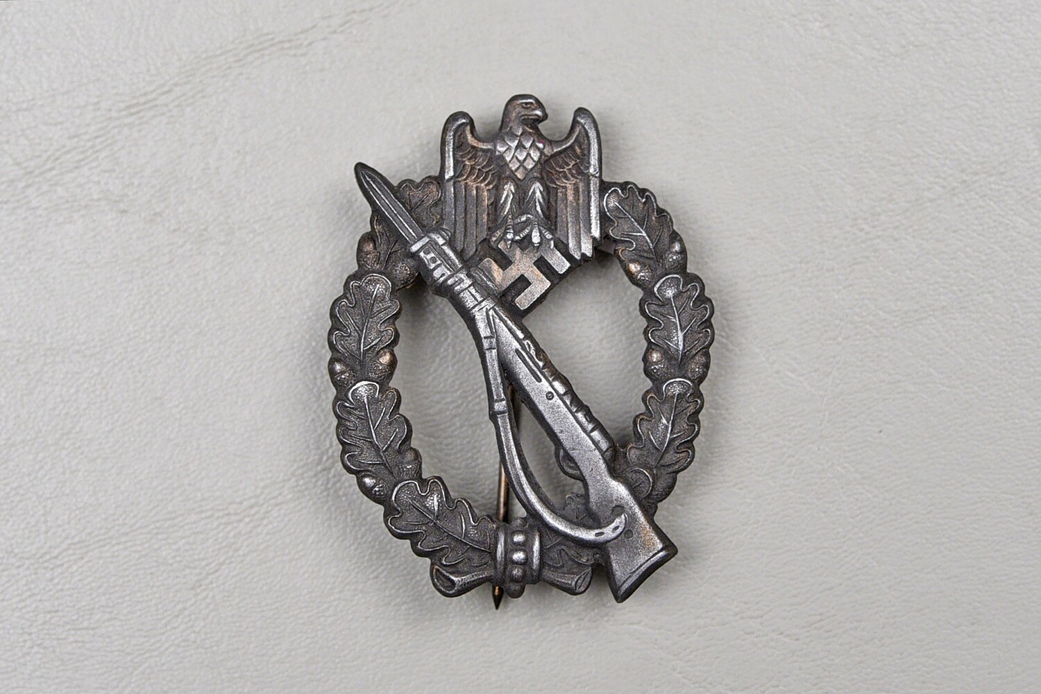 WWII GERMAN INFANTRY ASSAULT BADGE IN SILVER BY R.S.