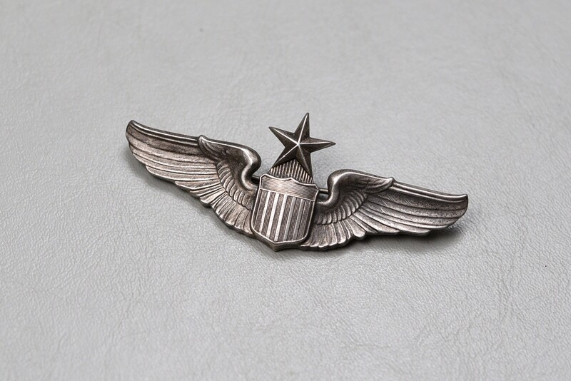 WWII U.S. ARMY AIR CORPS SENIOR PILOT WING - PINBACK, STERLING WWII U.S. ARMY AIR CORPS SENIOR PILOT WING - PINBACK, STERLING