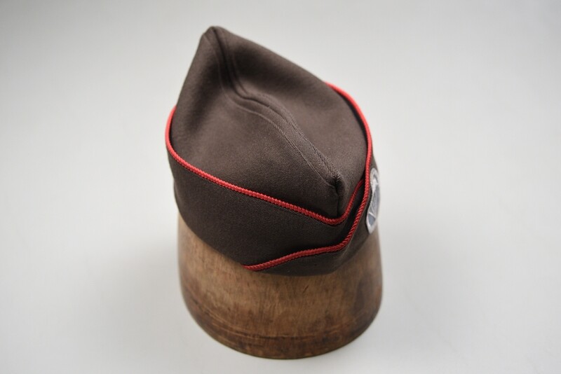 WWII U.S. AIRBORNE PARACHUTE ARTILLERY ENLISTED OD BROWN OVERSEAS CAP - REENACTORS