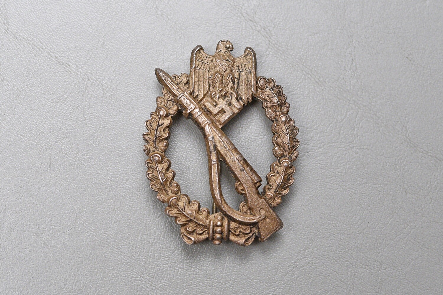 WWII GERMAN INFANTRY ASSAULT BADGE IN SILVER - MARKED