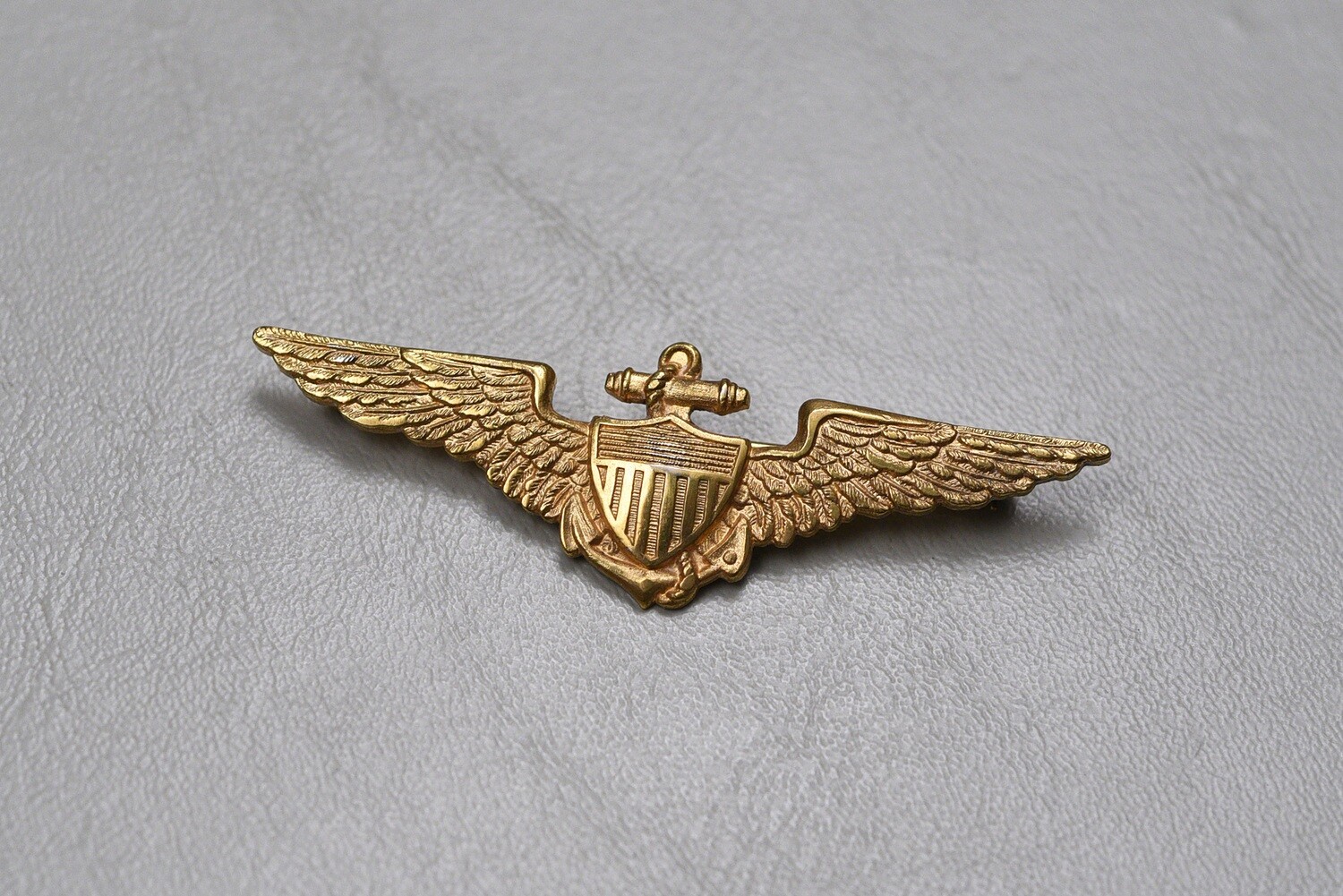 PRE-WWII U.S. NAVY PILOT&#39;S WING BY BB&amp;B- PIN BACK, STERLING