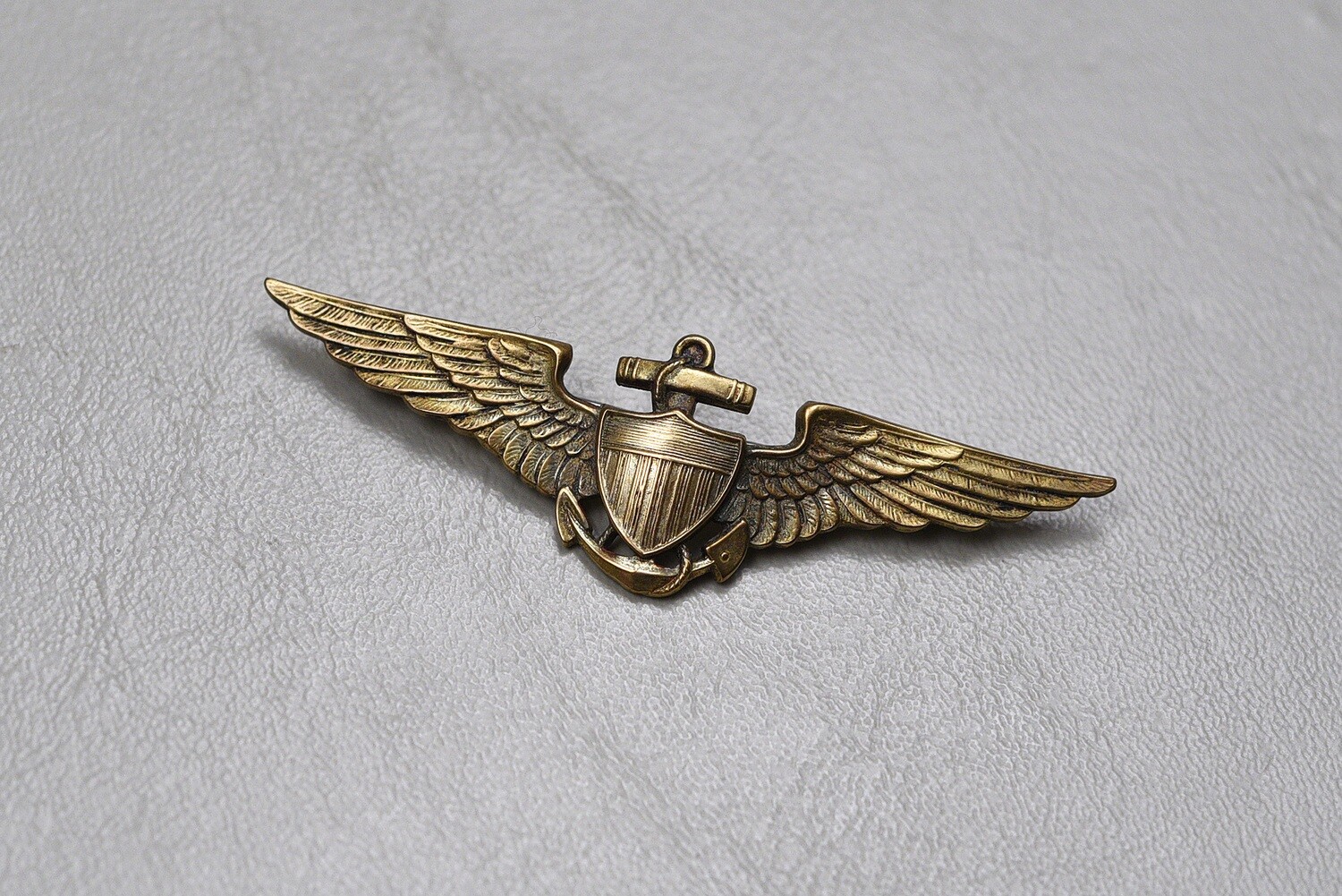 CIRCA 1920’s U.S. NAVY PILOTS WING BY H&amp;H OROID - PINBACK
